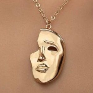 Phantom of Opera- Gold Theatre Masquerade War Mask Sons of Harpy Tragedy Pendant